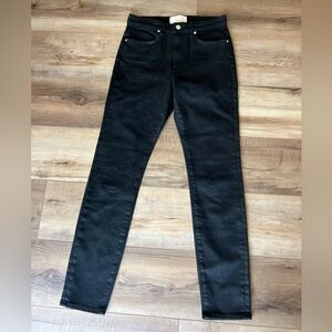 High Rise Black Jeans with Streamlined Silhouette